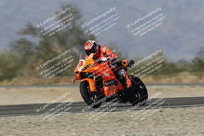 media/Dec-01-2025-Moto Forza (Mon) [[2daa91e15f]]/1-Advanced Group/Session 3 Turn 3 Exit Bump Pans/
